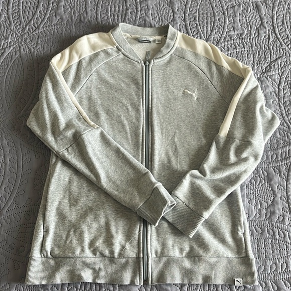 Puma jacket - Picture 1 of 3